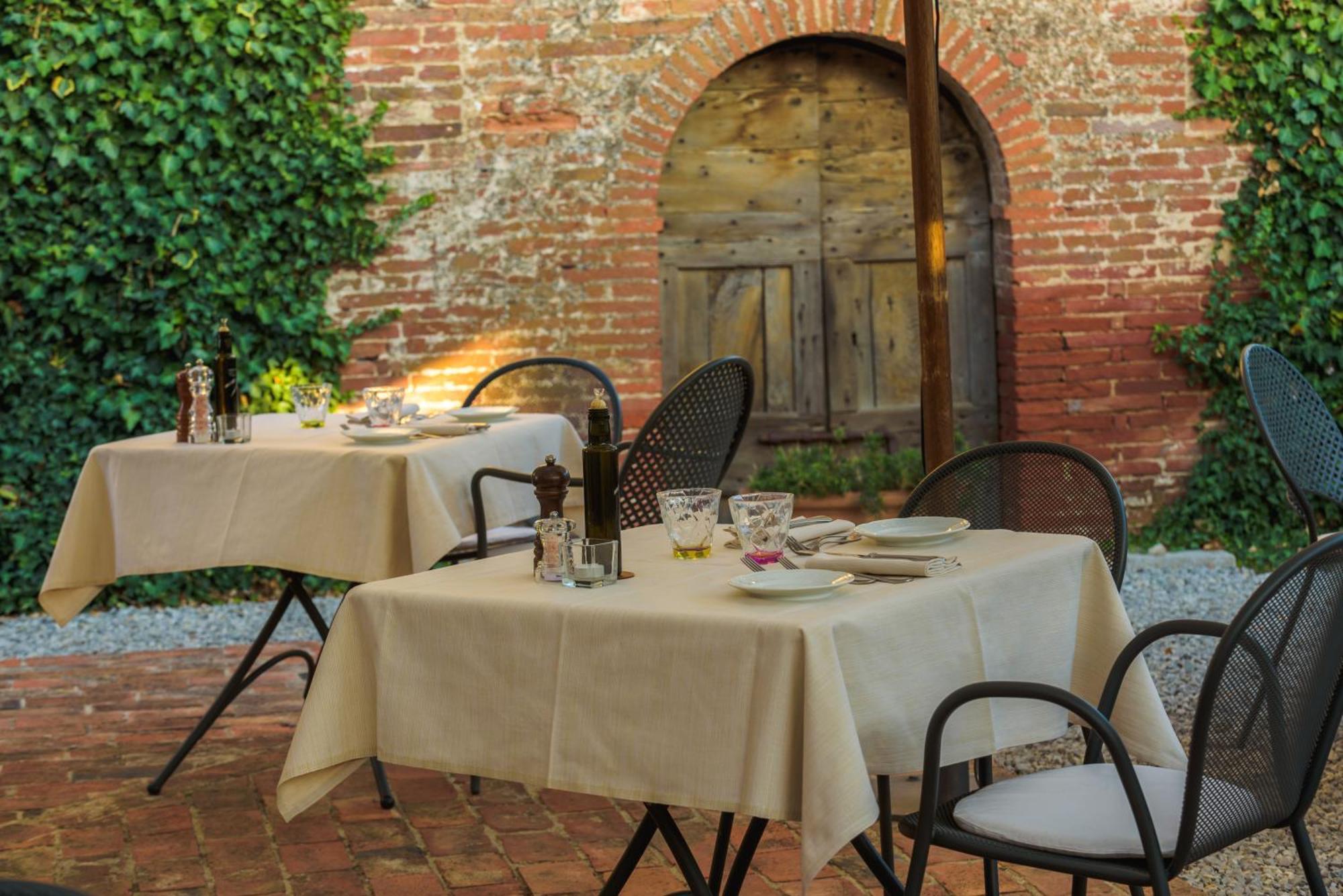 Relais La Leopoldina Hotel Bettolle Buitenkant foto