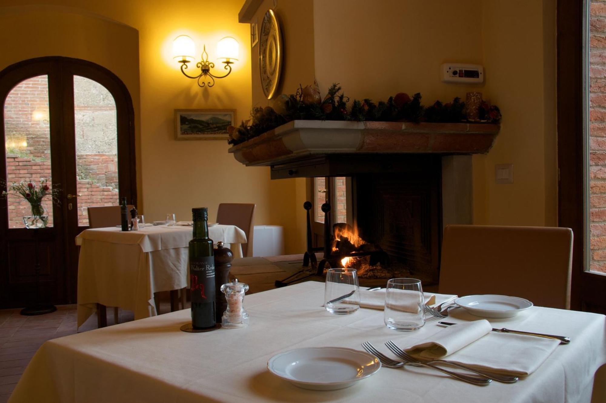 Relais La Leopoldina Hotel Bettolle Buitenkant foto