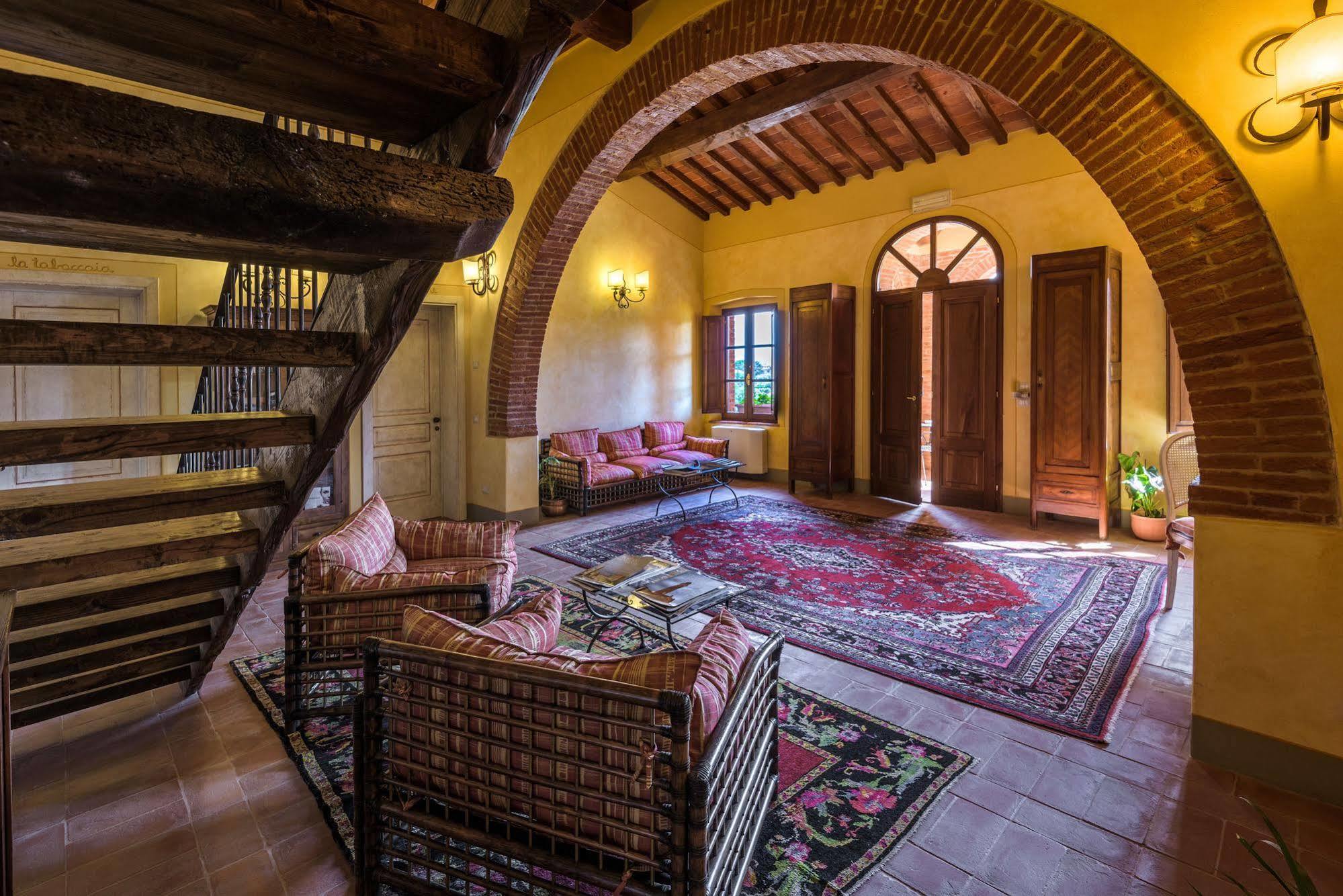 Relais La Leopoldina Hotel Bettolle Buitenkant foto